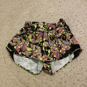 Lululemon hotty hot shorts!